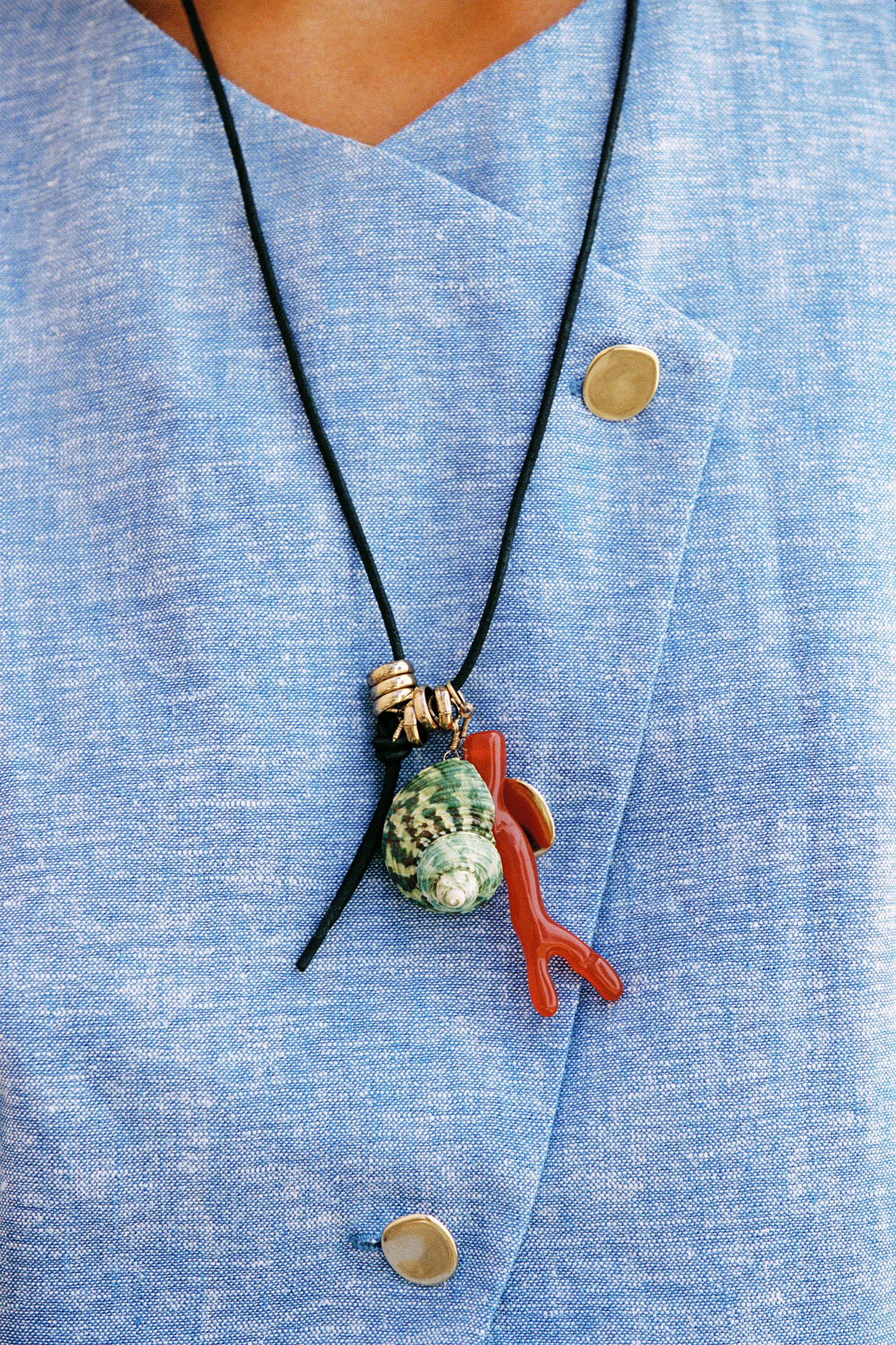 DOUBLE BREASTED LINEN VEST